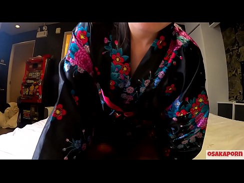 ❤️ Ko te kotiro cosplay rangatahi e pai ana ki te moe wahine ki te korikori me te pupuhi i roto i te wahine hoiho me te pupuhi. Kotiro Ahia he Topanga puhuruhuru me te tits ataahua i roto i nga kakahu Japanese tuku iho i roto i te ataata runaruna e whakaatu ana i te titoo me nga taonga taakaro Fuck. Sakura 3 OSAKAORN. ❤❌ Porno i mi.nudexxx.ru ❌️❤